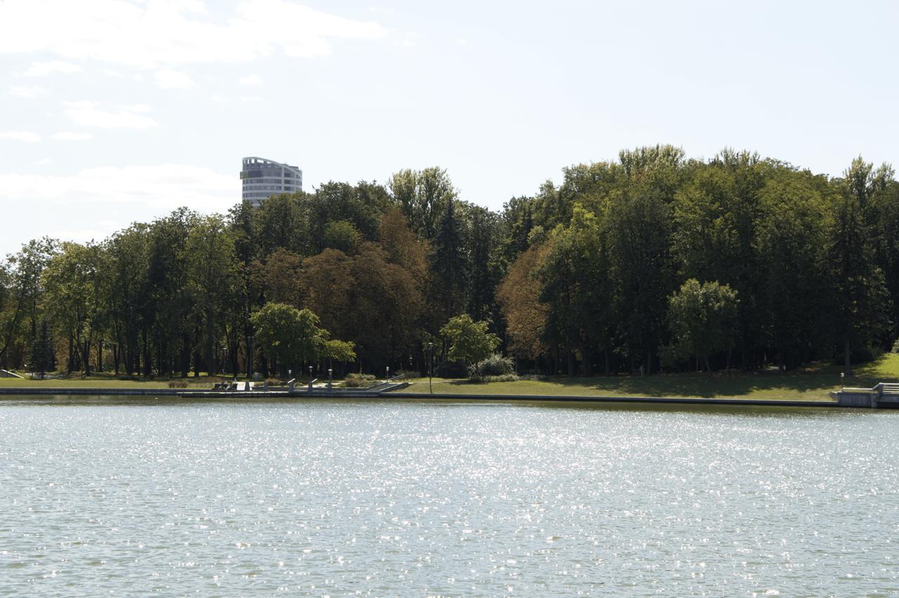 Reflect Apartment Minsk Luaran gambar
